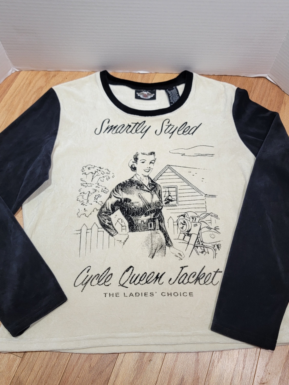 Harley-Davidson Black & Cream "Cycle Queen Jacket" Graphic Long-Sleeve Tee